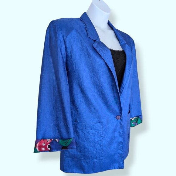 V. Tan Jay Lined 3/4 Sleeve Jacket - Picture 2 of 8